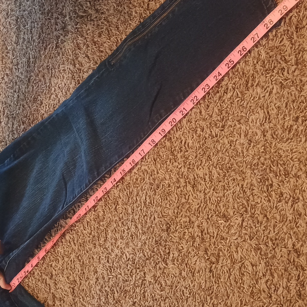 Old Navy Dark Wash Denim Jeans - Picture 7 of 8
